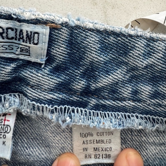 Vintage Kids Guess Jeans - Picture 6 of 6